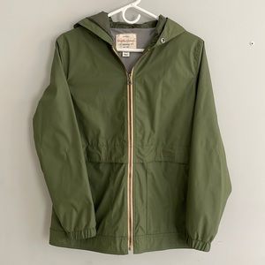 Girl’s Weather Proof Vintage Jacket very gently used. Perfect for rainy day!